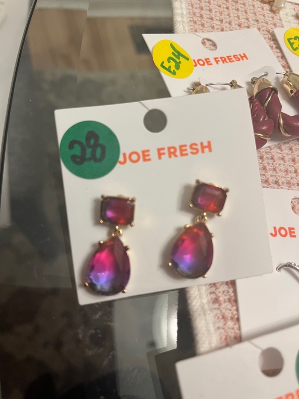 😍SHOW SPECIAL E28 Joe Fresh Red Purple Drop Fashion Earrings NWT - Picture 6 of 7